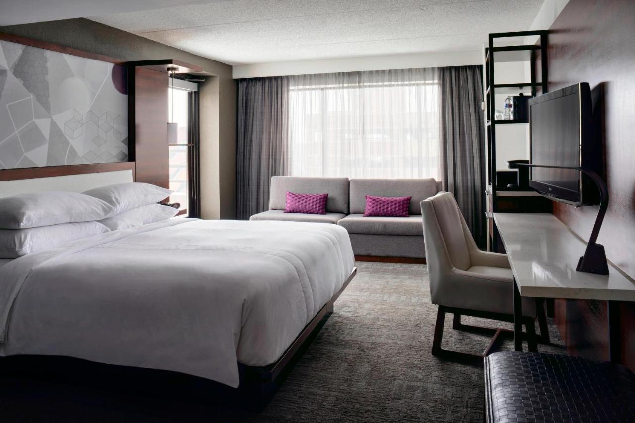 Marriott East Lansing At University Place Extérieur photo